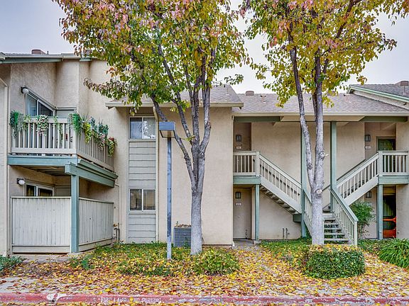 5th image of 978 Summerplace Dr