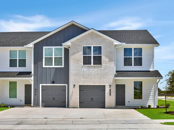 The 1340 Plan, Townhomes at Yaupon Trails