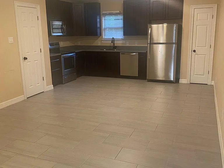 320 Gage Ave #1 — Photo 1