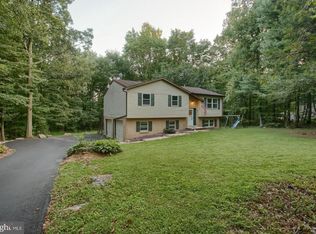 5902 Michelle Dr, Narvon, PA 17555