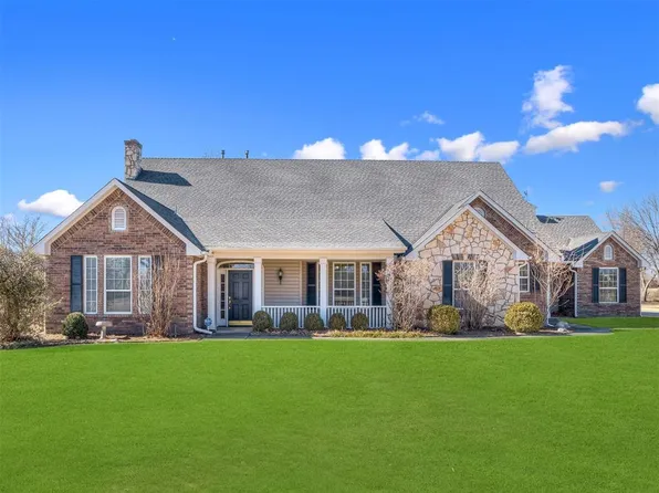 105 S Olde Bridge Rd, Moore, OK 73160