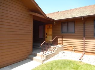 1010 Country Club Dr, Spearfish, SD 57783