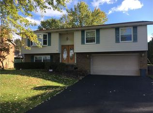 7 Peters Rd, Greensburg, PA 15601