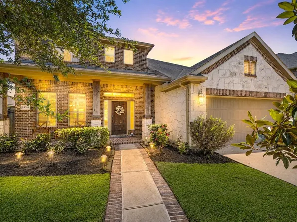 19519 Arbor Lodge Dr, Cypress, TX 77433