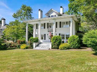 208 Probart St, Brevard, NC 28712