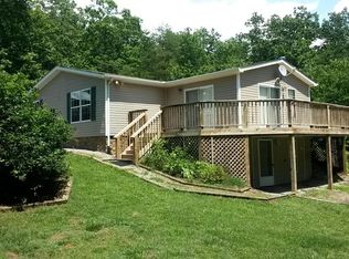 4157 Old Firetrail Rd, Huddleston, VA 24104