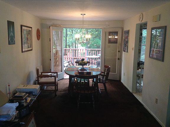 Dining Room - Patio