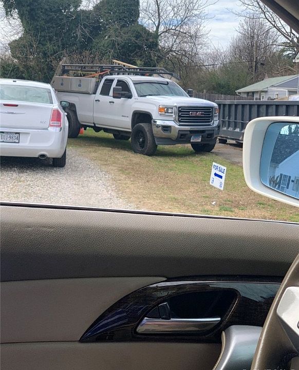 1st image of 3710 Vawter Ave