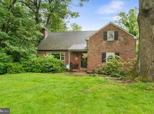 625 Lindley Rd, Glenside, PA 19038