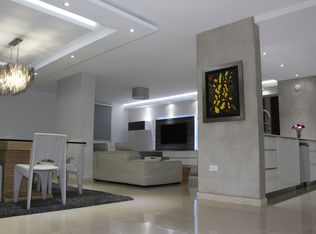 576 Ave. Arterial B Coliseum Tower, San Juan, PR 00918