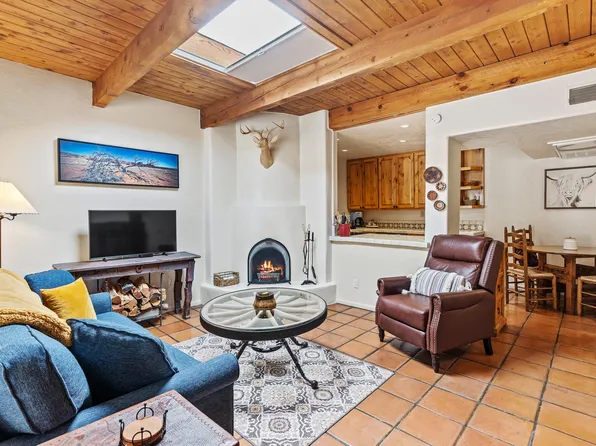 320 Artist Rd #12, Santa Fe, NM 87501