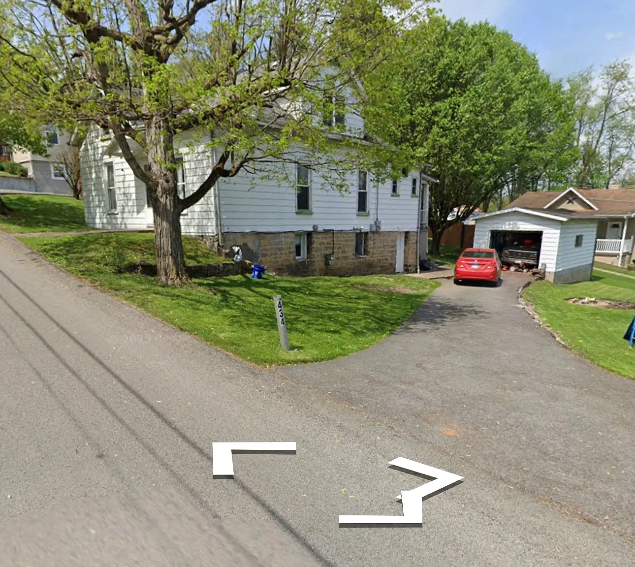 4 bed, 1200 sqft, $1,300 — Photo 4