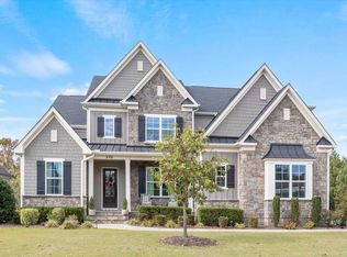 370 Grand Highclere Way, Apex, NC 27523