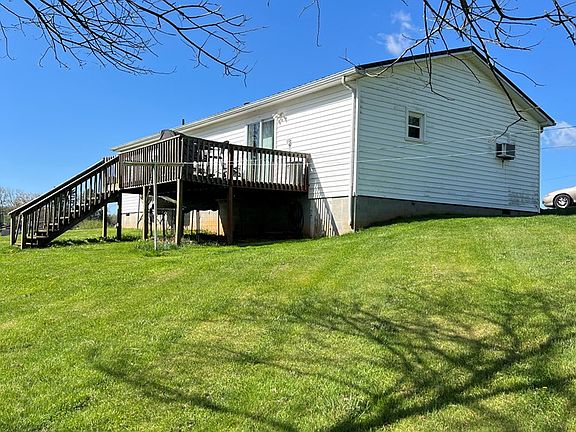 3rd image of 62 Mallard Dr