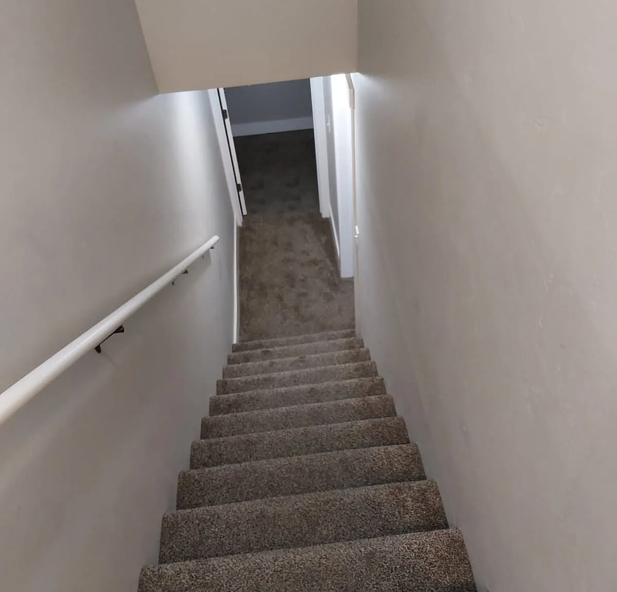 3 bed, 1850 sqft, $1,750 — Photo 3