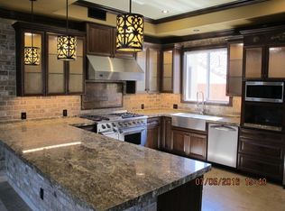 220 Geneva Ave #2, Huntington Beach, CA 92648