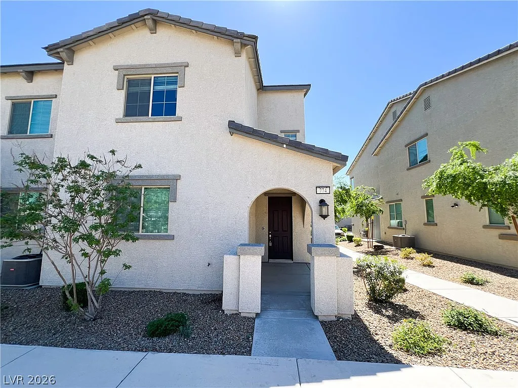 Building Photo - 774 Star Estates Ave #2