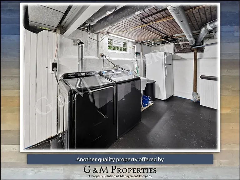 140 Irvington Rd — Photo 37