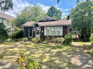 412 E 3rd St, Russellville, AR 72801