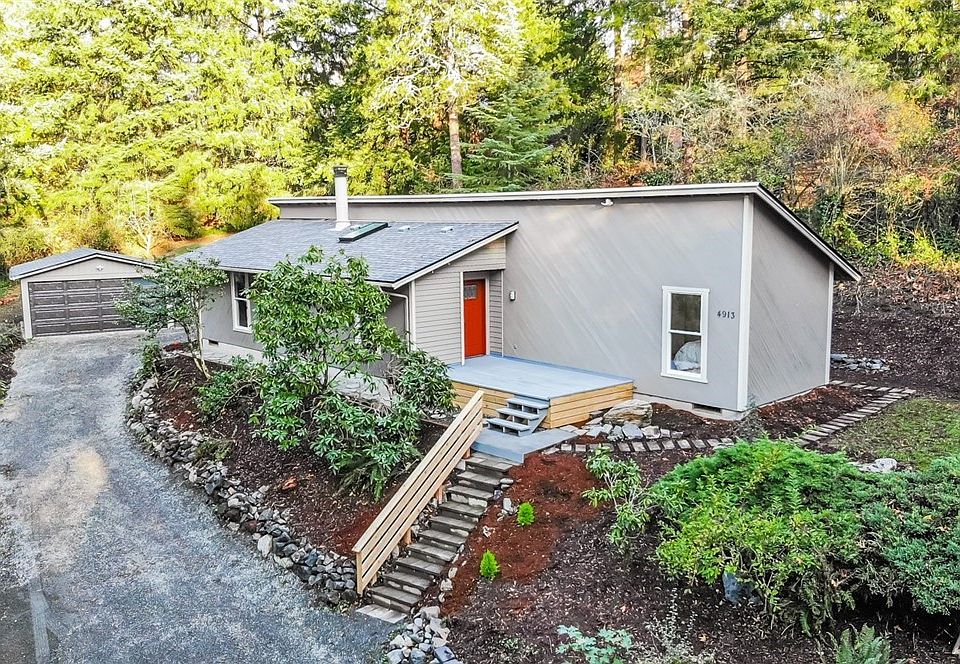 1st image of 4913 120th Ave E