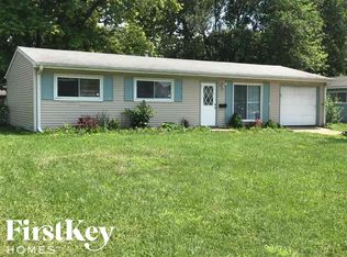 75 Sierra Rd, Montgomery, IL 60538