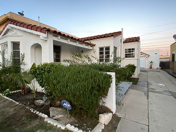 2nd image of 5854 Arlington Ave