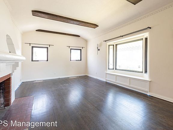 2nd image of 1510 S Crescent Heights Blvd