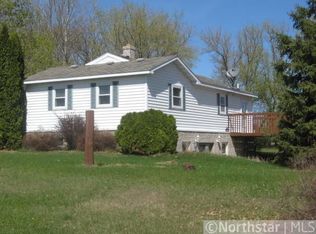 520 8th St SE, Braham, MN 55006