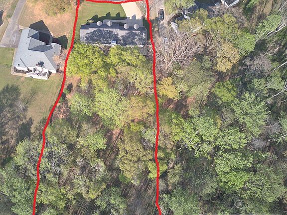 3rd image of 204 Georgetown Ct