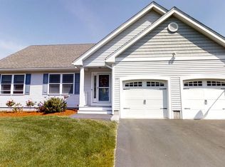 29 Sagewood Dr, Pelham, NH 03076