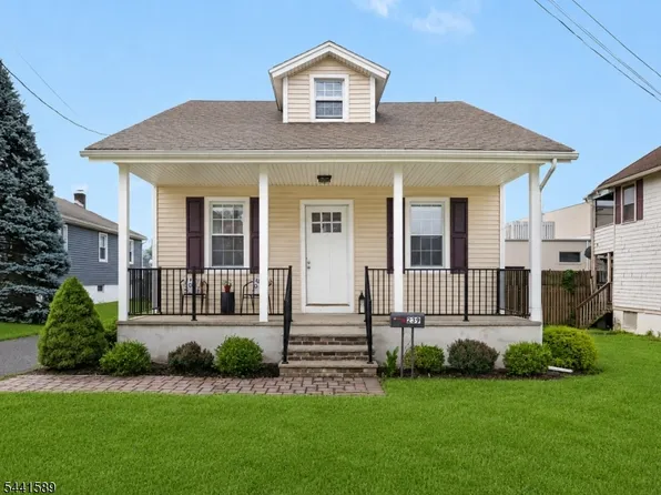 239 Washington St, Berkeley Heights, NJ 07922