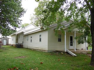 606 Walnut St, Overbrook, KS 66524