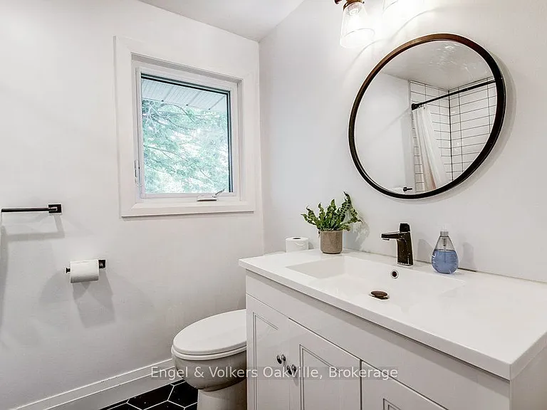 75 Ridge Dr — Photo 36