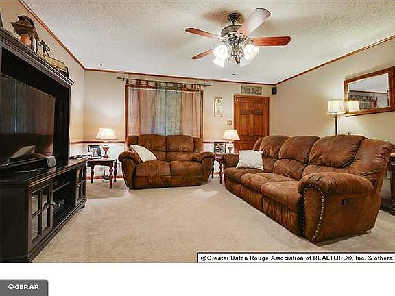 3rd image of 17600 Jack Vaughn Dr