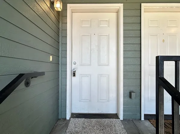 2178 Crater Lake Ave #A-d, Medford, OR 97504