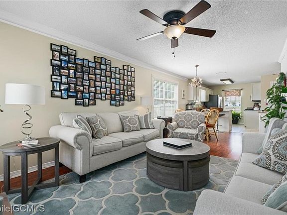 5th image of 715 Red Willow Ct