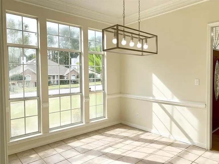 7610 Cumberland Ct — Photo 4