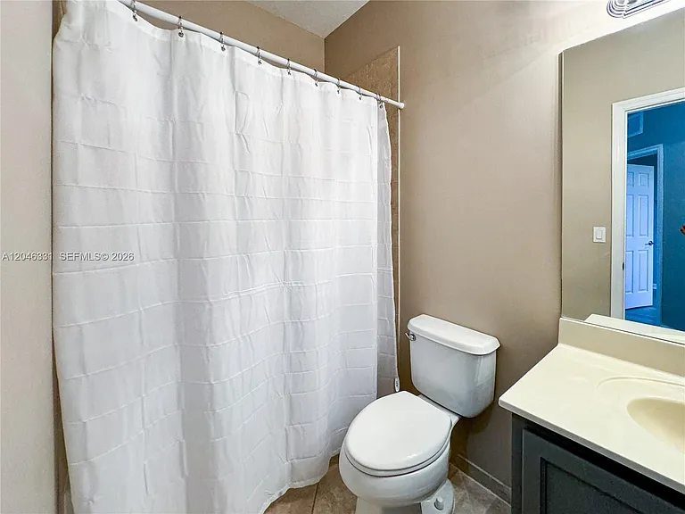 3740 NE 3rd Ct — Photo 26