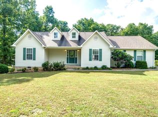 1667 Sunset Ridge Dr, Crossville, TN 38571