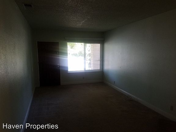 3rd image of 9632 Bradhugh Ct