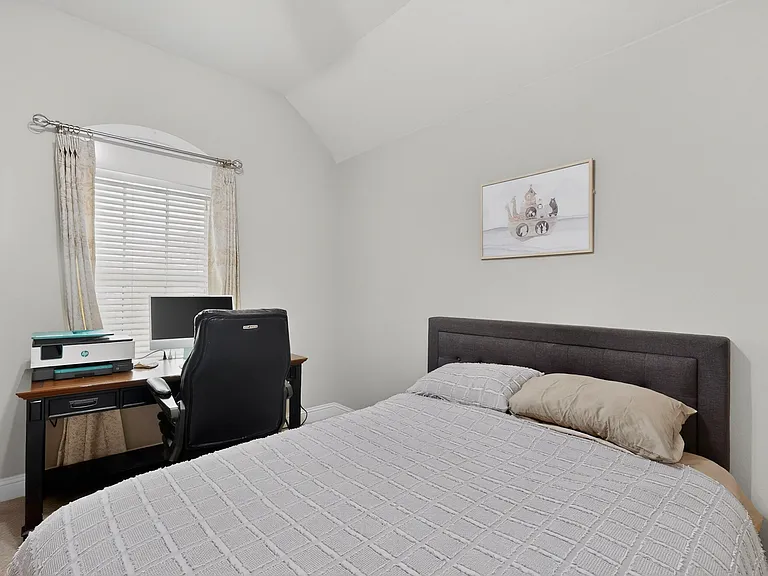 Third Bedroom - Upstairs