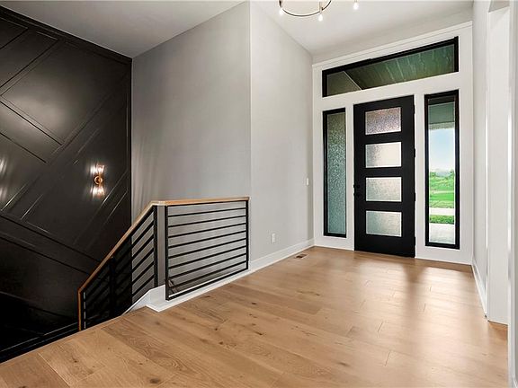 4th image of 9027 Freedom Cir