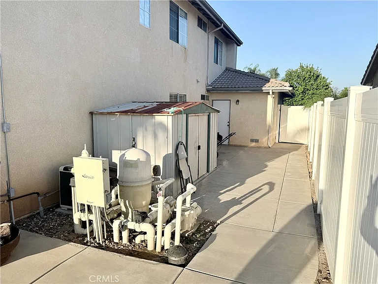 26587 Alta Ave — Photo 30