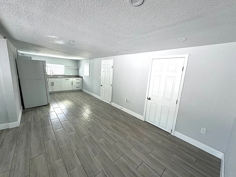 515 49th Avenue Terrace West — Photo 5