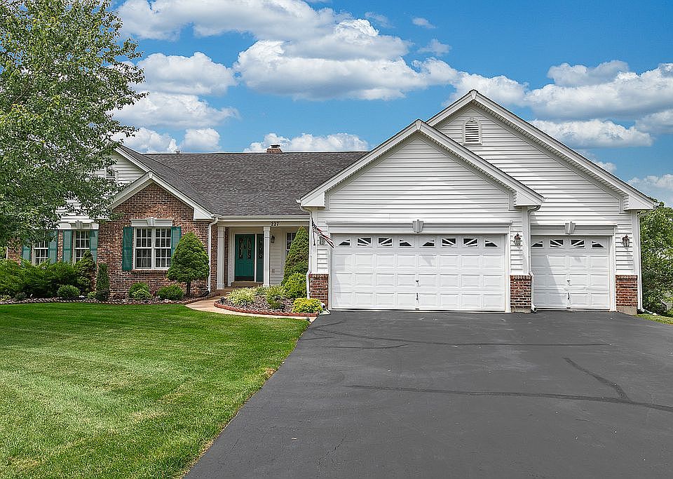 1st image of 227 Cobblefield Ct