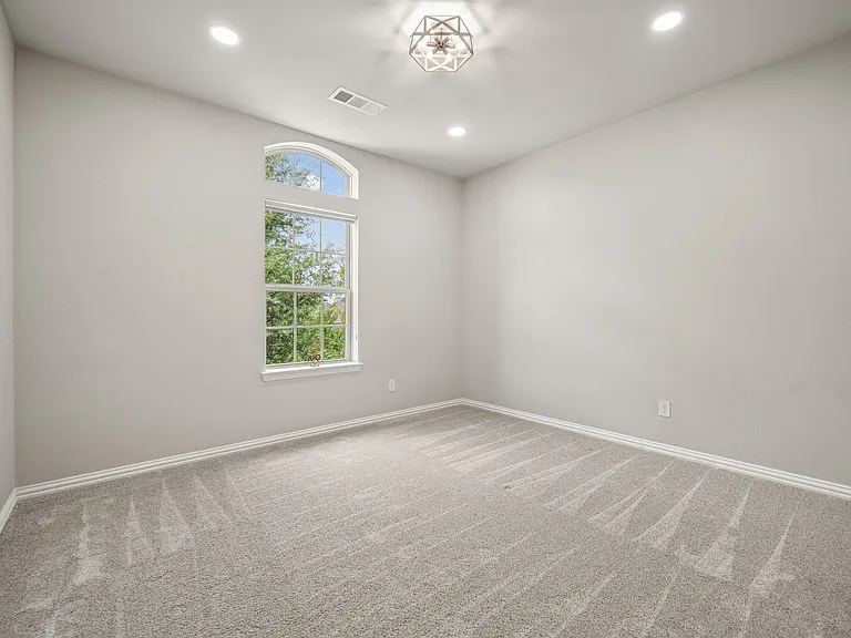 8254 Haltered Horse Ln — Photo 27