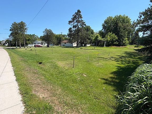 2nd image of Division St