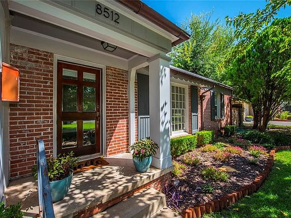 2nd image of 8512 Surrey Pl