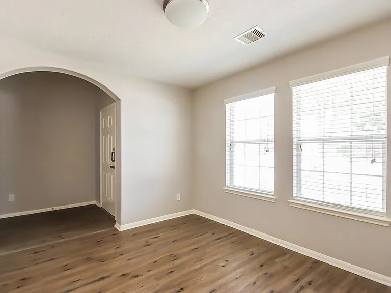 808 Dragonfly Dr — Photo 5