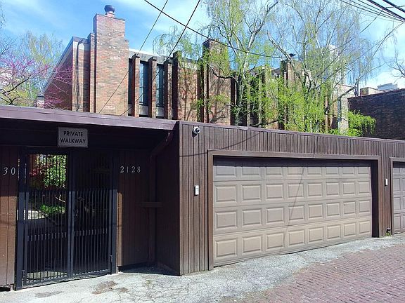 Garage parking